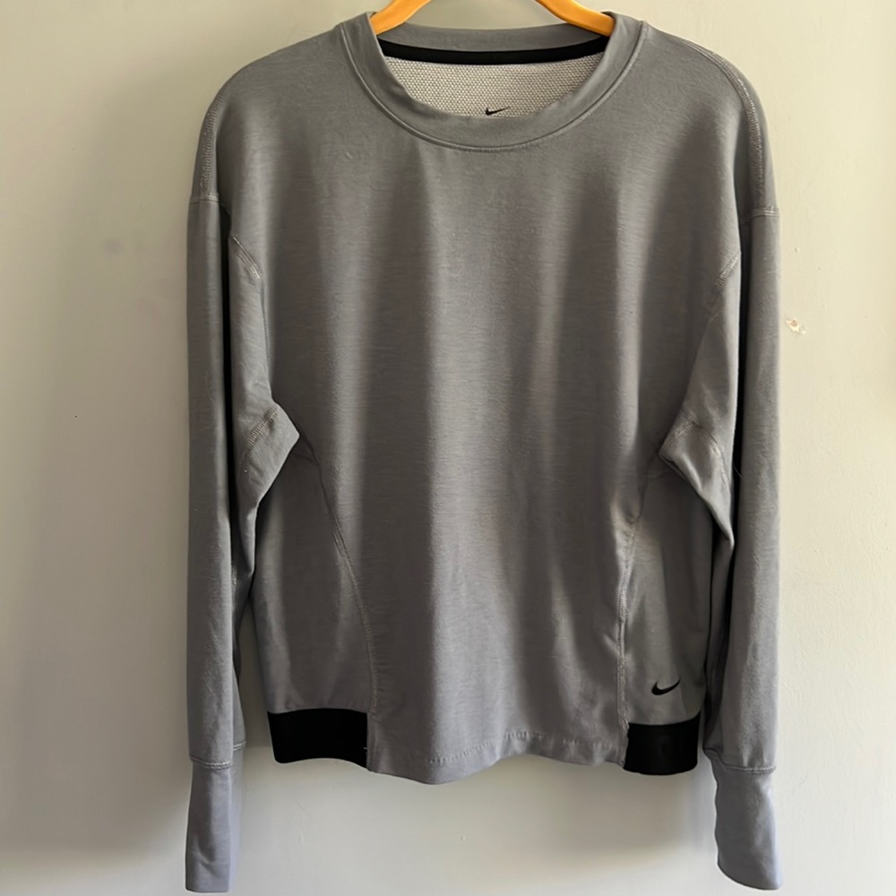 Nike Bundle Euc - image 4